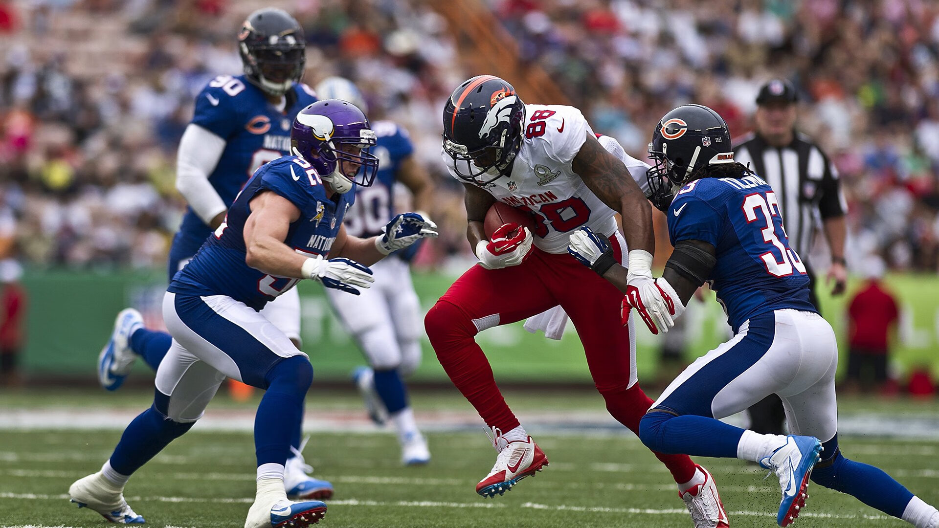 世界杯精彩瞬间:那些令人热血沸腾的瞬间合集,世界杯感人瞬间