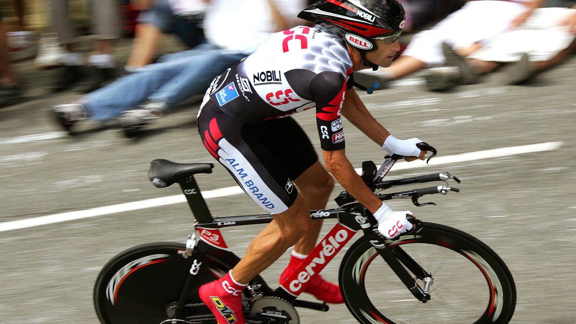 “帕布罗·马特拉的全面技巧与领导能力,让阿根廷美洲狮队更具竞争力”